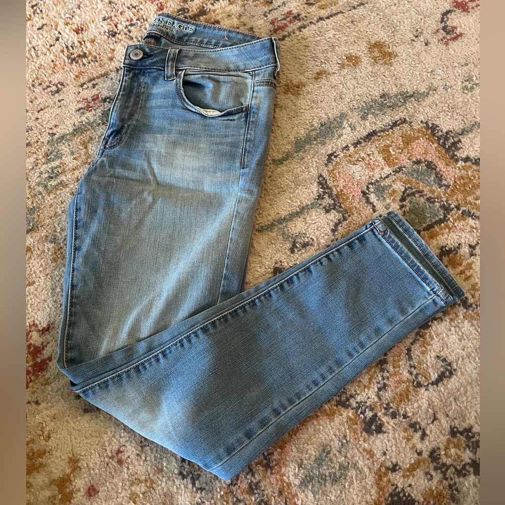 American Eagle Light Wash Jegging Size 10